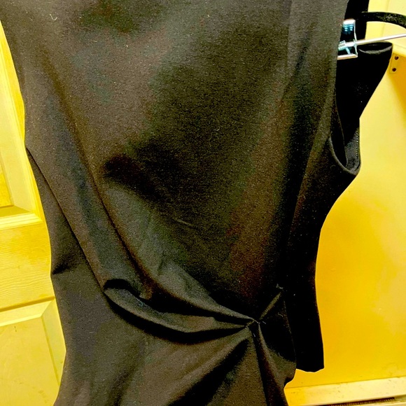 Zara black sleeveless top some stretch to it zips in back size L NWT - Picture 5 of 10